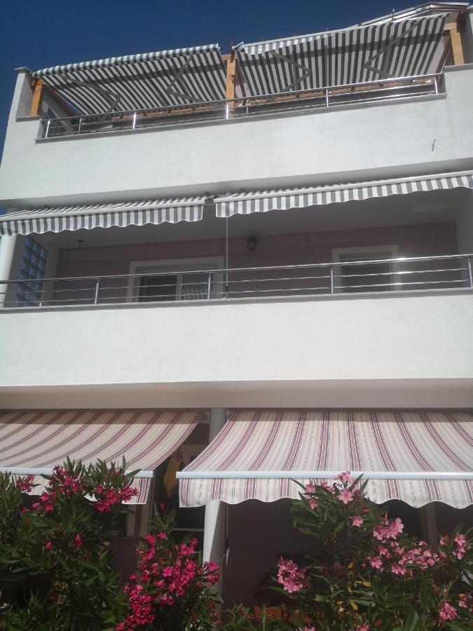 Apartmani Ima Rovanjska Dış mekan fotoğraf